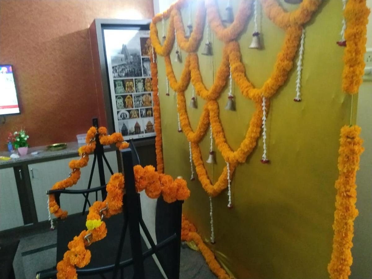 Sree Service Apartments Tirupati Zewnętrze zdjęcie
