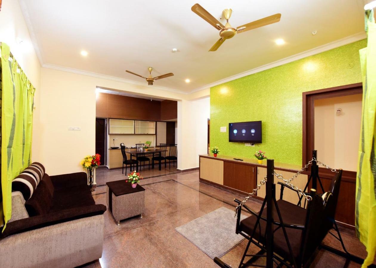 Sree Service Apartments Tirupati Zewnętrze zdjęcie